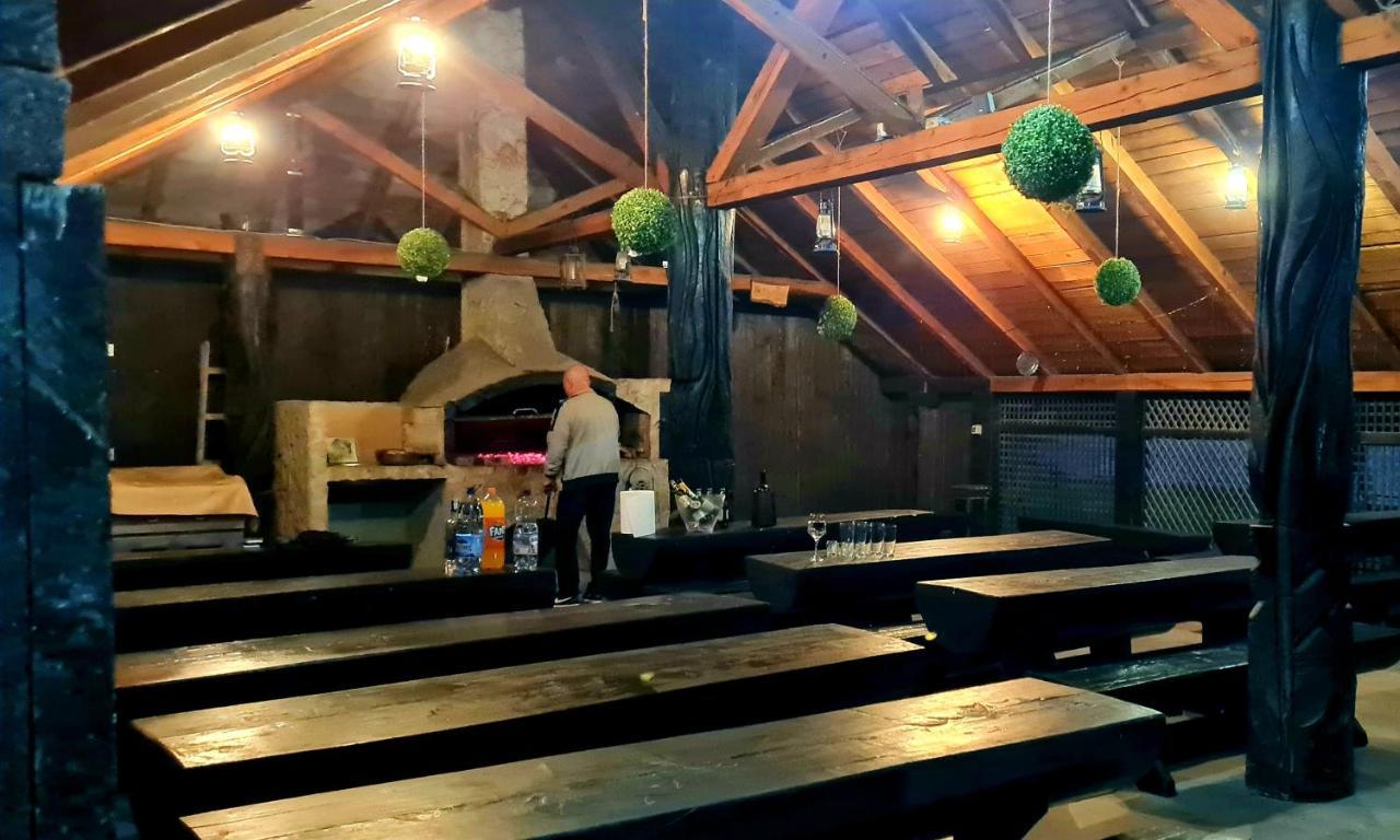 苏恰维塔 Casa Octavian酒店 外观 照片