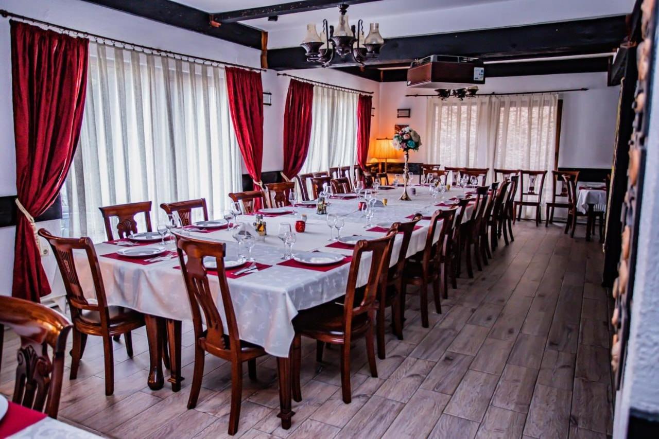 苏恰维塔 Casa Octavian酒店 外观 照片